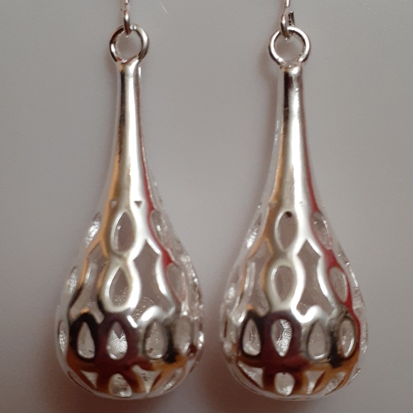 🆕 Sterling silver open work earrings 🌹 - Picture 9 of 16